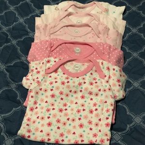 5 Wonder Nation Pink Short-sleeve Onesies